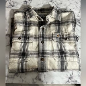 Carhartt flannel medium